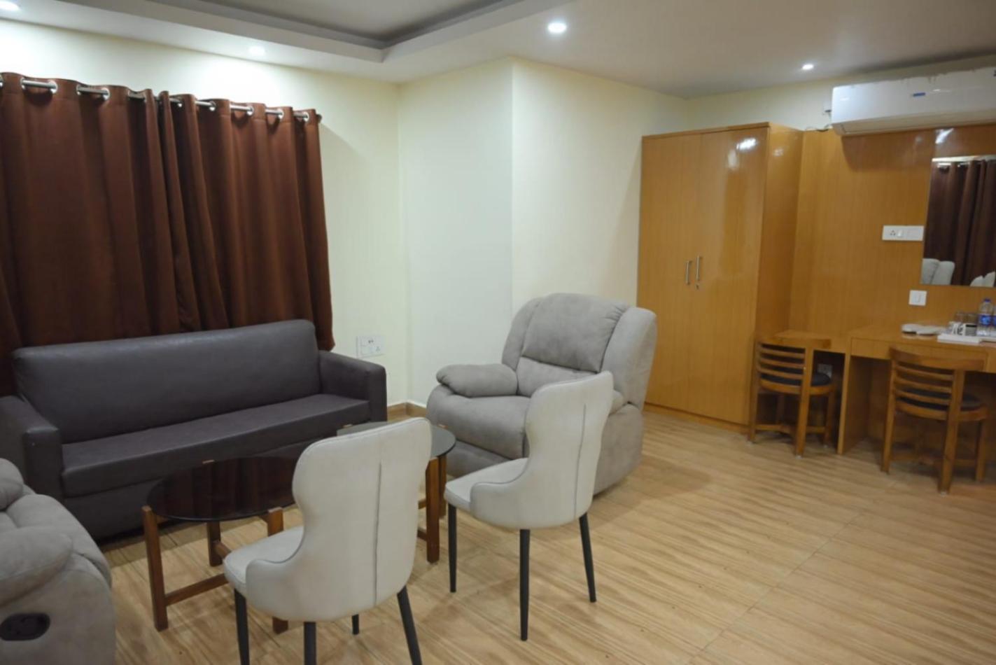 Hotel Jyoti International Āsansol 외부 사진